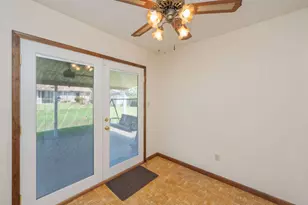 422 Fleetwood Dr, Mary Esther, FL 32569 - Photo 17