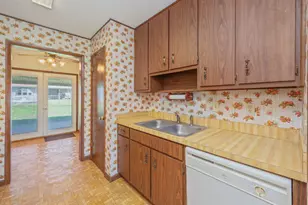 422 Fleetwood Dr, Mary Esther, FL 32569 - Photo 15