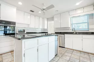 3 Carl Brandt Dr, Shalimar, FL 32579 - Photo 11