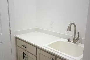 6647 Desoto St, Navarre, FL 32566 - Photo 9