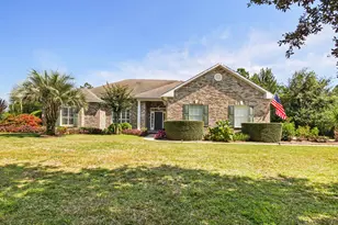 332 E Club House Dr E, Freeport, FL 32439 - Photo 3