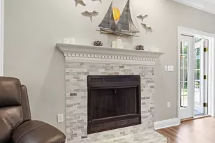 332 E Club House Dr E, Freeport, FL 32439 - Photo 19