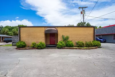 711 NE Eglin Parkway NE, Fort Walton Beach, FL 32547 - Photo 1