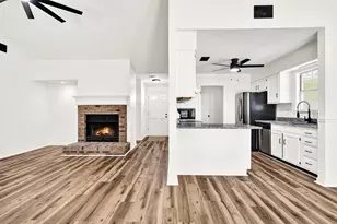 1022 Quail Hollow Dr, Mary Esther, FL 32569 - Photo 7