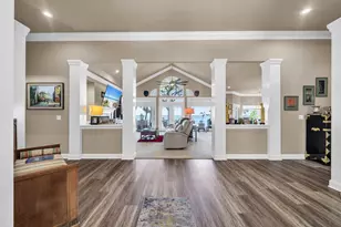 809 E Miracle Strip Parkway E, Mary Esther, FL 32569 - Photo 5