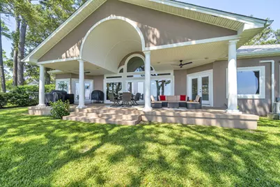 809 E Miracle Strip Parkway E, Mary Esther, FL 32569 - Photo 13