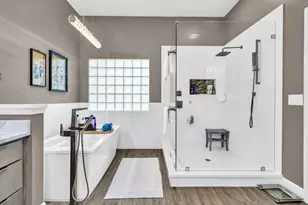 809 E Miracle Strip Parkway E, Mary Esther, FL 32569 - Photo 41