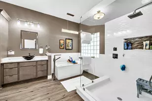 809 E Miracle Strip Parkway E, Mary Esther, FL 32569 - Photo 39