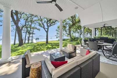 809 E Miracle Strip Parkway E, Mary Esther, FL 32569 - Photo 3