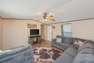 1424 E F Sanford Rd, Baker, FL 32531 - Photo 5