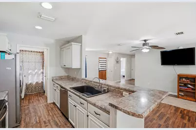 75 Palmetto Avenue, Freeport, FL 32439 - Photo 9