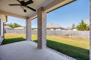 77 Perimeter Pl, Freeport, FL 32439 - Photo 31