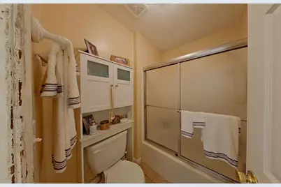 1695 W Highway 98 W #102, Mary Esther, FL 32569 - Photo 17