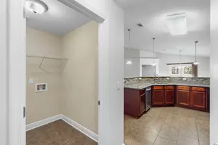 5609 Price Plantation Rd, Baker, FL 32531 - Photo 13