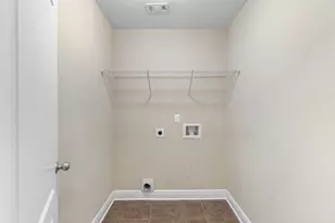 5609 Price Plantation Rd, Baker, FL 32531 - Photo 13