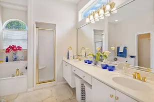 895 Emerald Bay Dr, Destin, FL 32541 - Photo 35