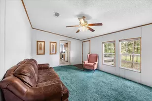 215 Davis Dr, Niceville, FL 32578 - Photo 11