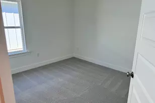 157 Blooming Cv, Crestview, FL 32539 - Photo 7