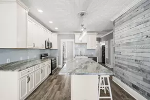 212 13th St, Panama City Beach, FL 32413 - Photo 15