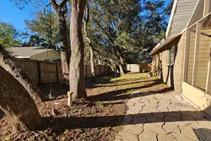 2816 Whisper Pine Dr, Gulf Breeze, FL 32563 - Photo 27