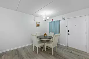 209 W Miracle Strip Parkway W, Mary Esther, FL 32569 - Photo 11