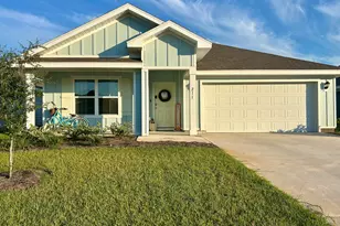 211 Gray Owl Dr, Freeport, FL 32439 - Photo 1