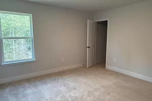 2410 Aleia Ln, Crestview, FL 32536 - Photo 7