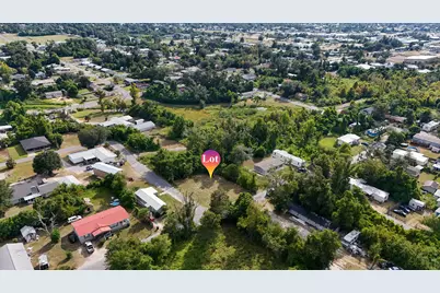 525 Bayou Avenue, Panama City, FL 32401 - Photo 1