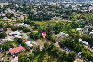 525 Bayou Ave, Panama City, FL 32401 - Photo 1