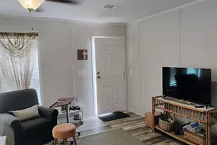 650 Satellite Rd, Graceville, FL 32440 - Photo 7