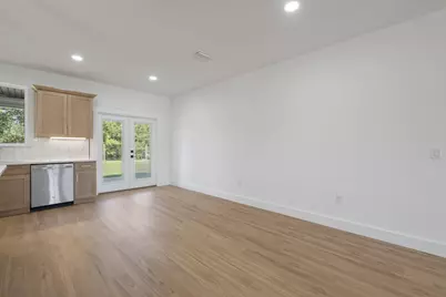 2366 Crescent Road, Navarre, FL 32566 - Photo 13