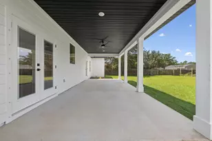 2366 Crescent Rd, Navarre, FL 32566 - Photo 39