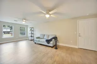 147 Gillis Dr, Crestview, FL 32536 - Photo 27