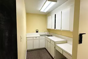 355 Beal Pkwy, Fort Walton Beach, FL 32548 - Photo 11