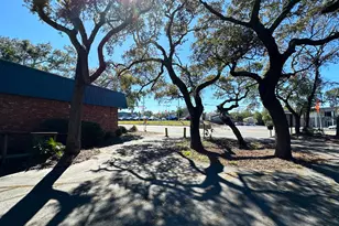 355 Beal Pkwy, Fort Walton Beach, FL 32548 - Photo 5