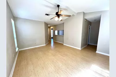 126 Meadowbrook Court, Niceville, FL 32578 - Photo 3