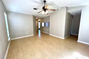 126 Meadowbrook Ct, Niceville, FL 32578 - Photo 3