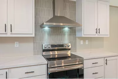 210 Amaryllis Lane, Defuniak Springs, FL 32433 - Photo 15