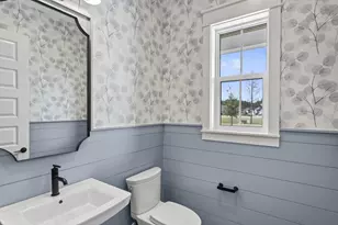 453 Shimmer Cir, Freeport, FL 32439 - Photo 33