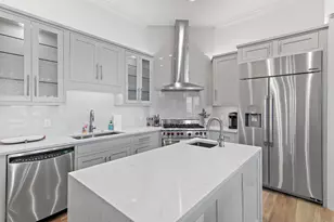 116 Carillon Market St, Panama City Beach, FL 32413 - Photo 15