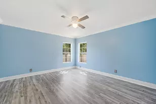 714 E Picasso Circle E, Defuniak Springs, FL 32433 - Photo 17