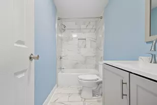 714 E Picasso Circle E, Defuniak Springs, FL 32433 - Photo 13