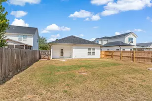 2490 S Lakeview Dr S, Crestview, FL 32536 - Photo 17