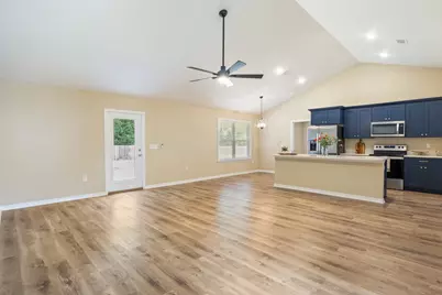 108 A N Rayburn Street, Crestview, FL 32539 - Photo 7