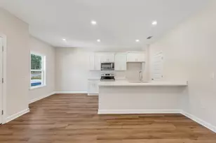 591 Brock Ave, Crestview, FL 32539 - Photo 7