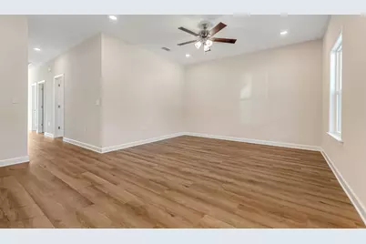 591 Brock Avenue, Crestview, FL 32539 - Photo 3