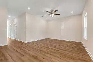 591 Brock Ave, Crestview, FL 32539 - Photo 3