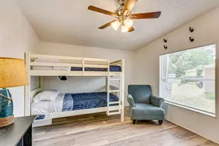 5658 Charter Cir, Gulf Breeze, FL 32563 - Photo 21