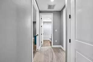 750 Woods Dr, Niceville, FL 32578 - Photo 7