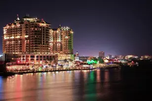 10 Harbor Blvd, Destin, FL 32541 - Photo 1